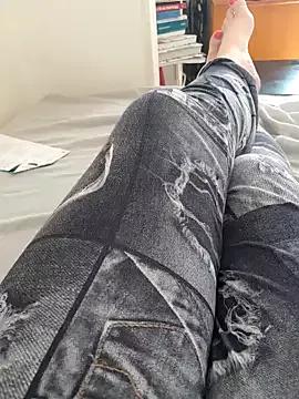 feetclara7 from StripChat is Freechat