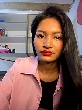 fenixzara from StripChat is Freechat