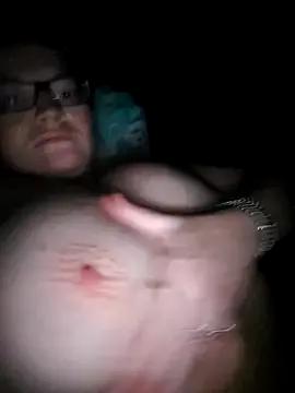 Fr3cklesLovesDick from StripChat is Freechat