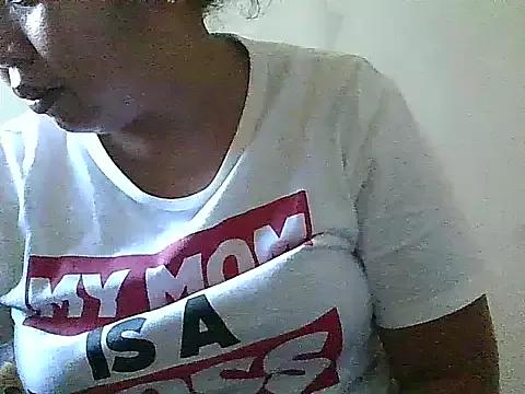 fresh_rosie from StripChat is Freechat