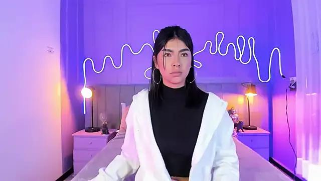 Freya_stonee from StripChat is Freechat