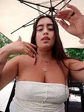 Photos of Freyja300 from StripChat is Freechat
