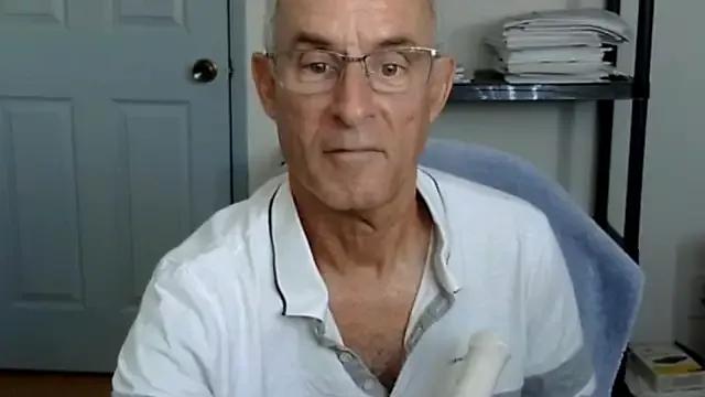 Photos of funone1999 from StripChat is Freechat