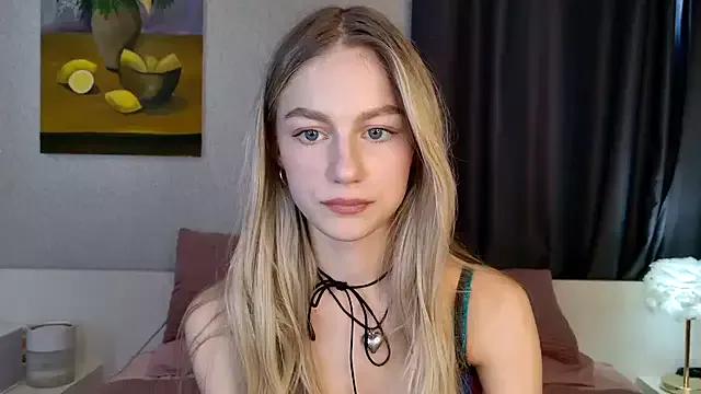 Girls free live sex cams: Check out the satisfaction of typing and cam2cam with our sensual livestreamers, who will teach you all about temptation and desires with their smoking hot physiques.