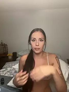 gardenxrose from StripChat is Freechat