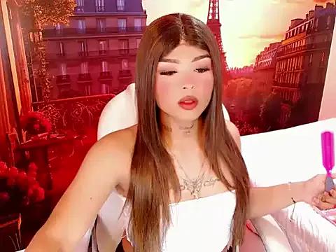 Gemapretty from StripChat is Freechat