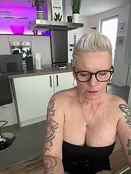 Girls free live sex cams: Check out the satisfaction of typing and cam2cam with our sensual livestreamers, who will teach you all about temptation and desires with their smoking hot physiques.