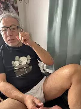 gholly2007 from StripChat is Freechat