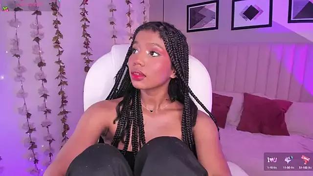 Gigi_Strawberry from StripChat is Freechat