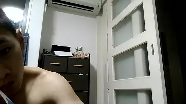 Girls free live sex cams: Check out the satisfaction of typing and cam2cam with our sensual livestreamers, who will teach you all about temptation and desires with their smoking hot physiques.