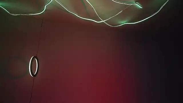 ginger_hugs from StripChat is Freechat