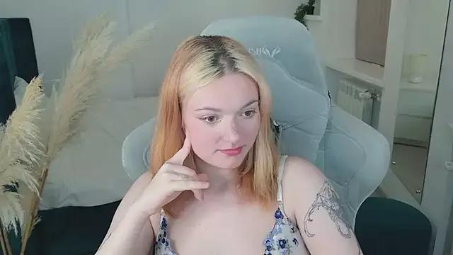 ginger_lisa from StripChat is Freechat