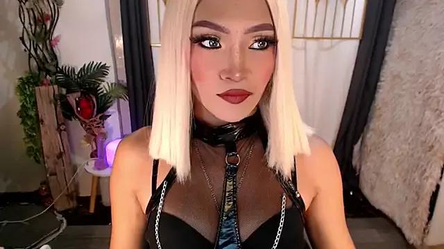 Goddess_Quinnie from StripChat is Freechat
