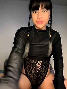 GoddessBrunette from StripChat is Freechat
