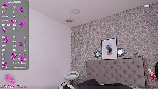 Grace_Hollis from StripChat is Freechat