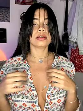 Photos of GrlAlice from StripChat is Freechat