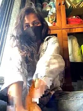 HaaniKaur from StripChat