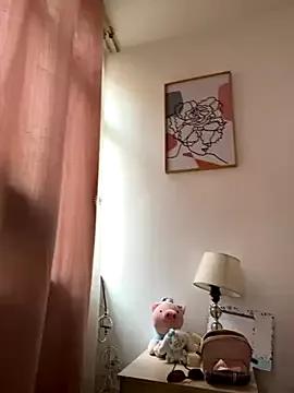 HallieLemon1 from StripChat is Freechat