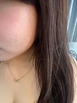 Hanna230 from StripChat is Freechat