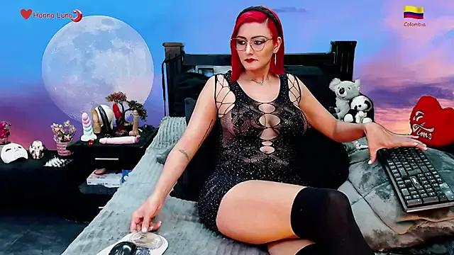 Hanna_Luna from StripChat is Freechat