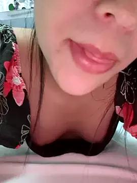 HannaSexyy from StripChat is Freechat