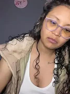 Hathorlove from StripChat is Freechat