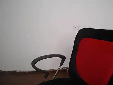 Heavan_queen from StripChat is Freechat