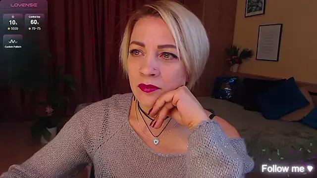 Helen_day6 from StripChat is Freechat