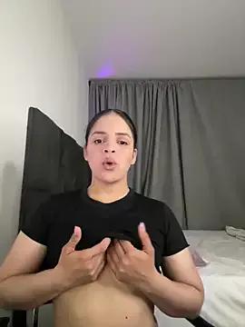 helen_palmer from StripChat is Freechat