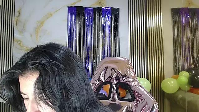 helena1_s from StripChat is Freechat