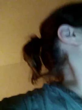 Henna221 from StripChat