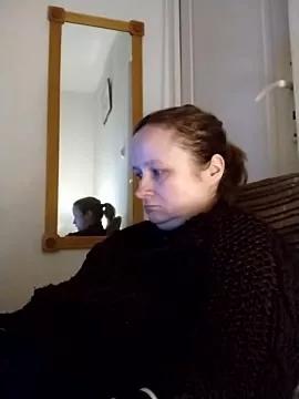 Henna221 from StripChat