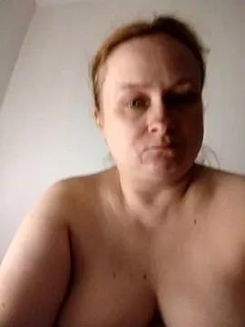 Henna221 from StripChat