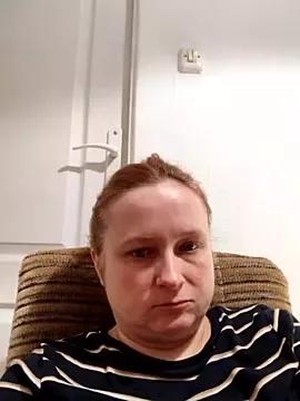 Henna221 from StripChat