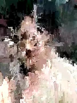 hera-00 from StripChat is Freechat