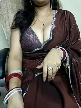 Photos of Hey_Jully from StripChat is Private