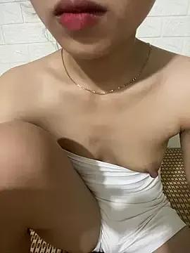 hhoangthien2602td from StripChat