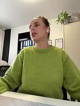 Girls free live sex cams: Check out the satisfaction of typing and cam2cam with our sensual livestreamers, who will teach you all about temptation and desires with their smoking hot physiques.