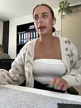 Girls free live sex cams: Check out the satisfaction of typing and cam2cam with our sensual livestreamers, who will teach you all about temptation and desires with their smoking hot physiques.