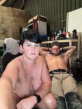 Hisanalqueen3747 from StripChat is Freechat