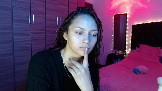 holy_juli from StripChat is Freechat