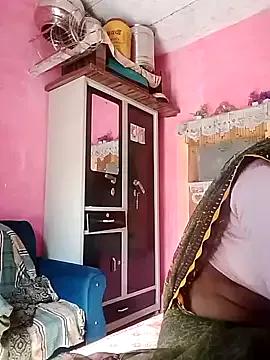 Photos of Hot_bbbb from StripChat is Group