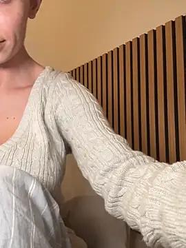 Girls free live sex cams: Check out the satisfaction of typing and cam2cam with our sensual livestreamers, who will teach you all about temptation and desires with their smoking hot physiques.