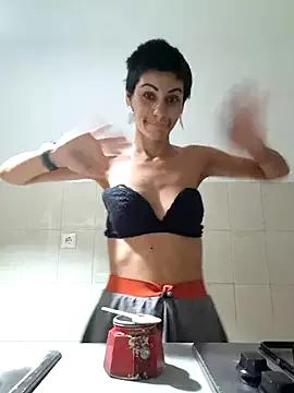hotSANDRA_STARR from StripChat is Freechat
