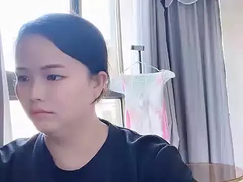 hyktiny from StripChat is Freechat