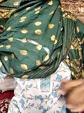 Indian-Aleena from StripChat is Freechat
