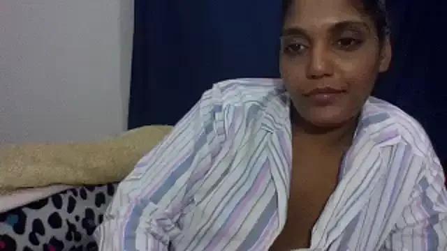 IndianvixxenX from StripChat is Freechat