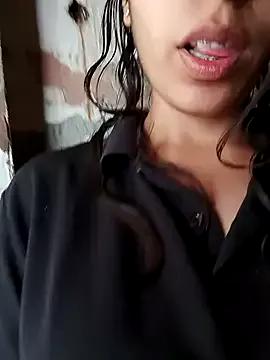Girls free live sex cams: Check out the satisfaction of typing and cam2cam with our sensual livestreamers, who will teach you all about temptation and desires with their smoking hot physiques.