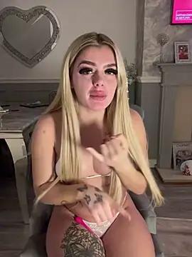 Girls free live sex cams: Check out the satisfaction of typing and cam2cam with our sensual livestreamers, who will teach you all about temptation and desires with their smoking hot physiques.
