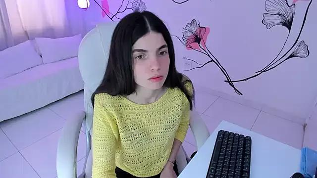 Isabela_Fiorelli from StripChat is Freechat